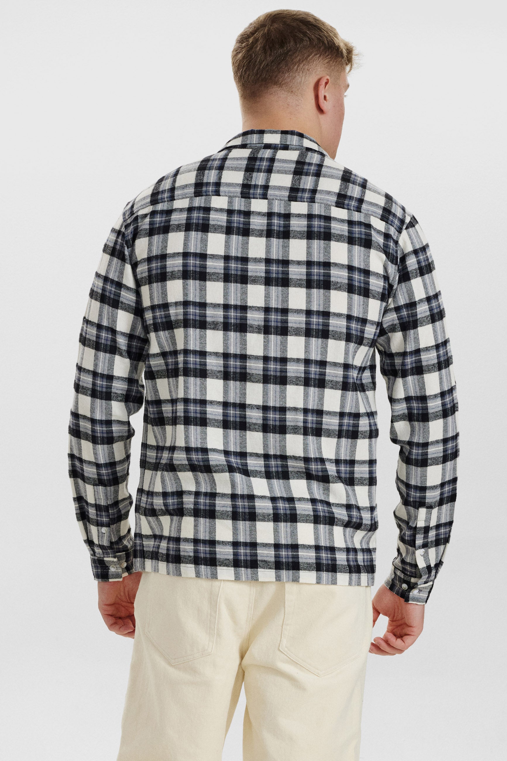 DXNMXRK. DX-Ebot Outlet Black