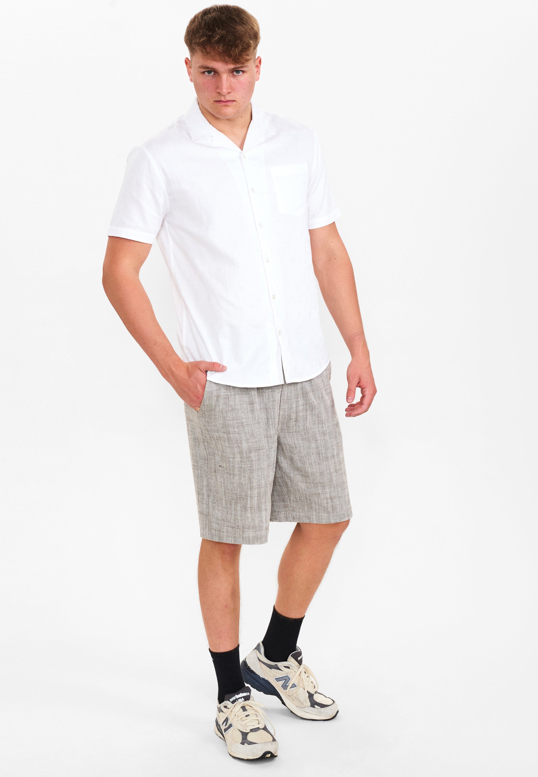 DXNMXRK. DX-Edis Outlet Dark Brown