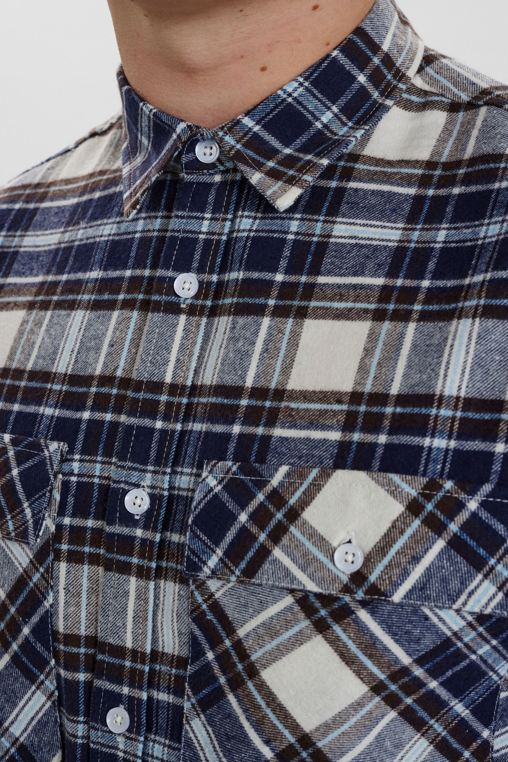 DXNMXRK. DX-Edom Outlet Dark Brown