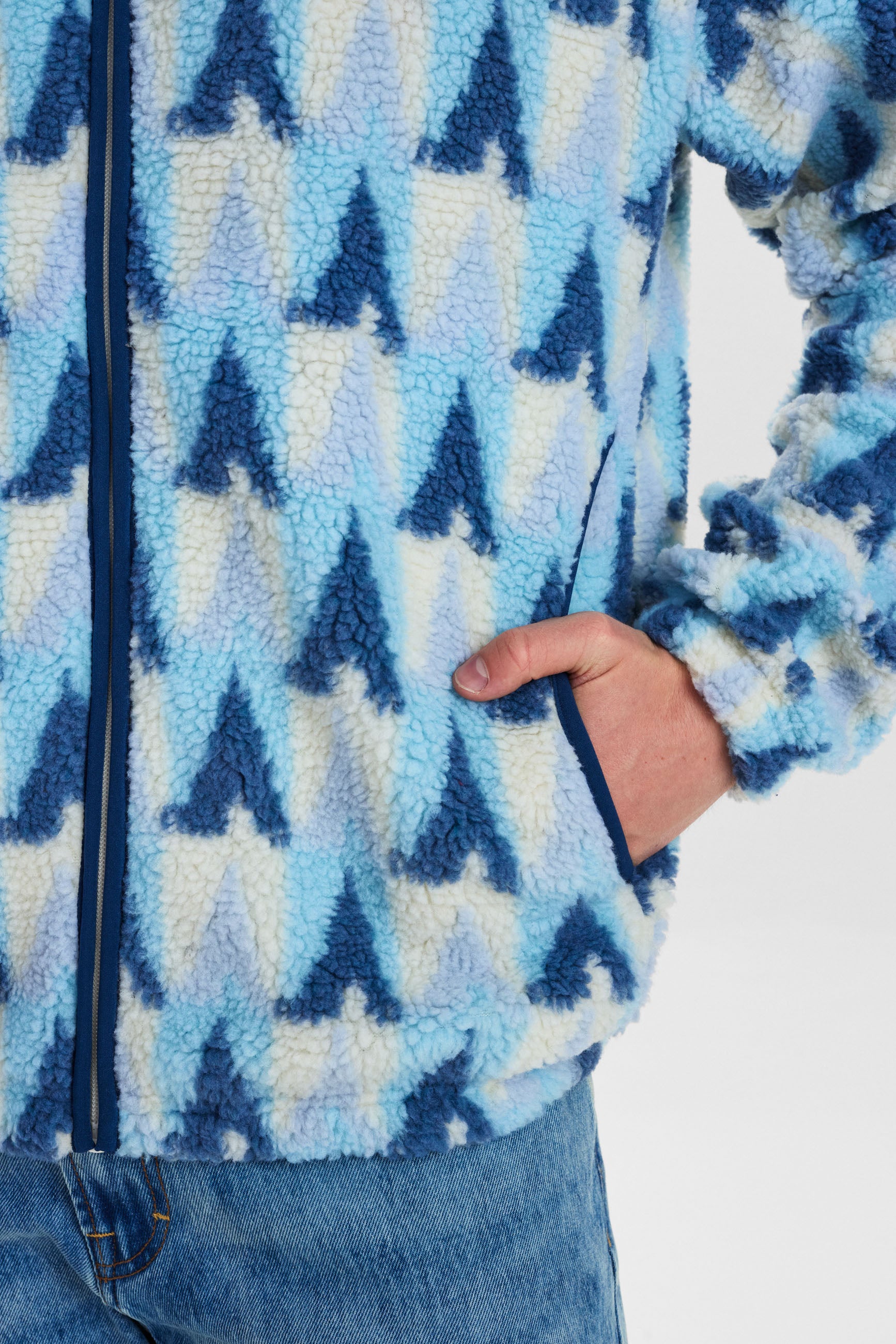 DXNMXRK. DX-Eilif Outlet Off white