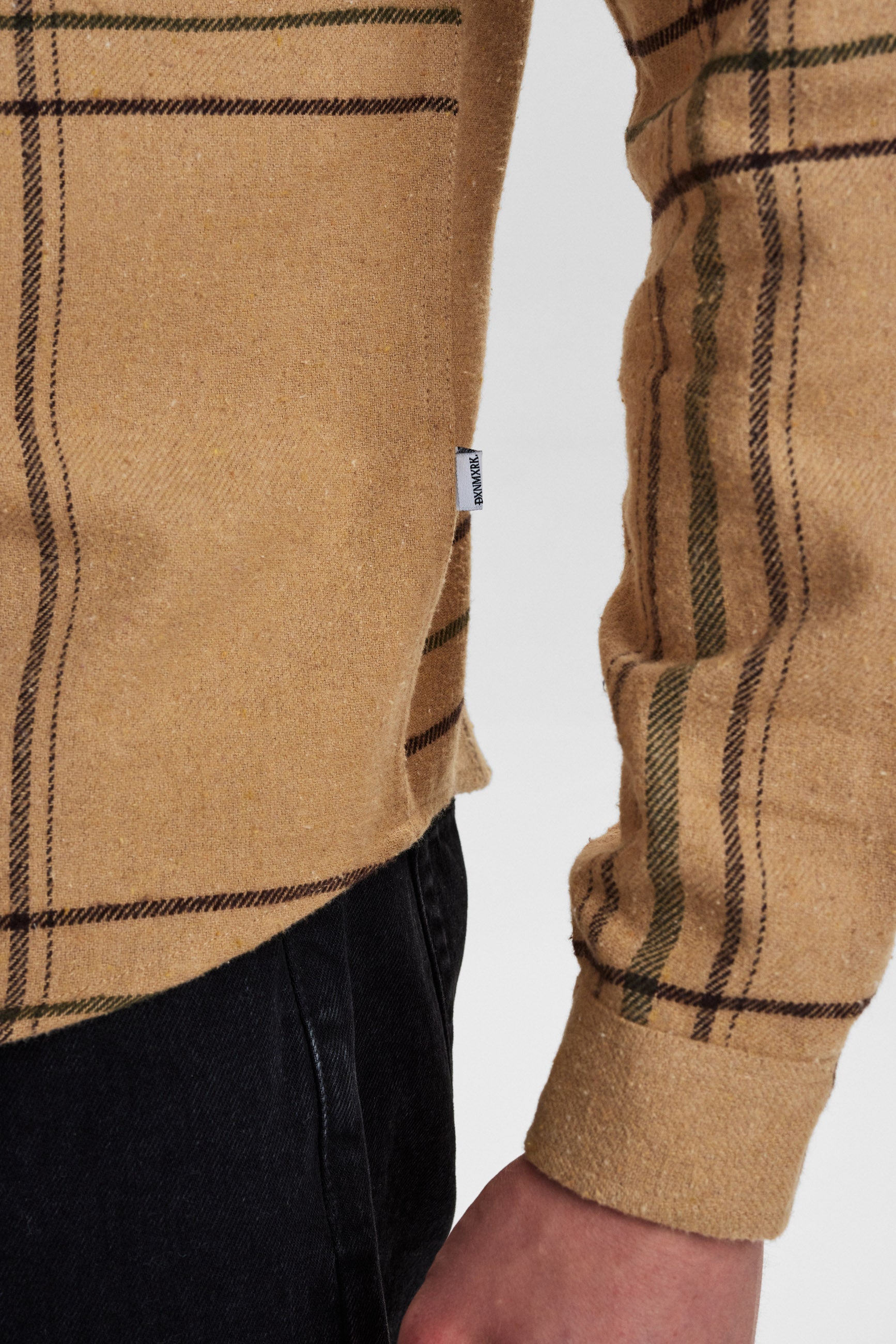 DXNMXRK. DX-Ervin Outlet biscut