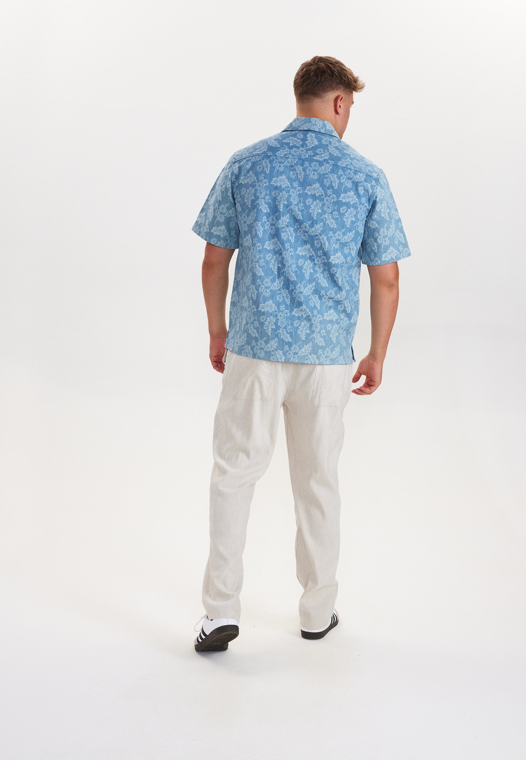 DXNMXRK. DXfolmer Outlet Blue