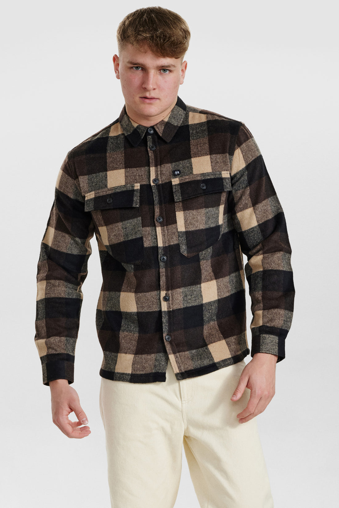 DXNMXRK. Dali Outlet Beige