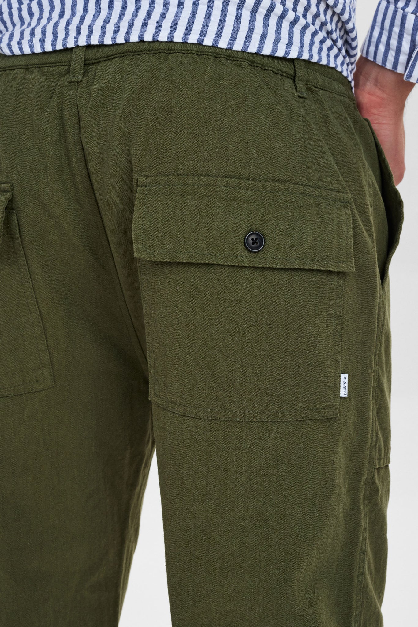 DXNMXRK. DX-Eli Pants Army green