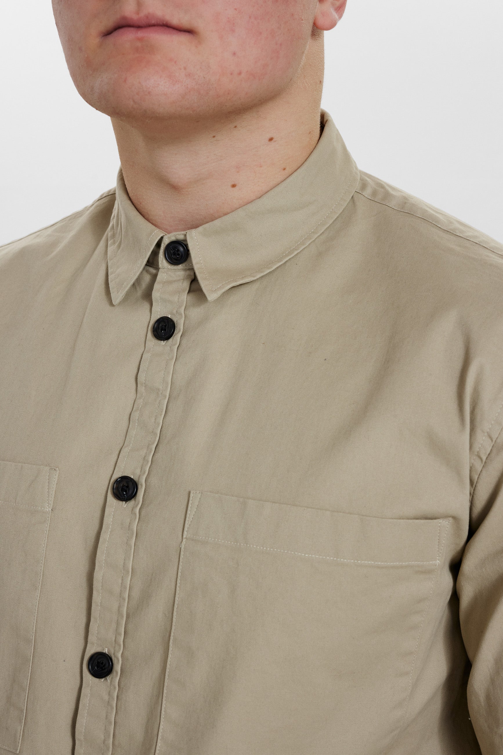 DXNMXRK. DX-Elwin Overshirt Sand