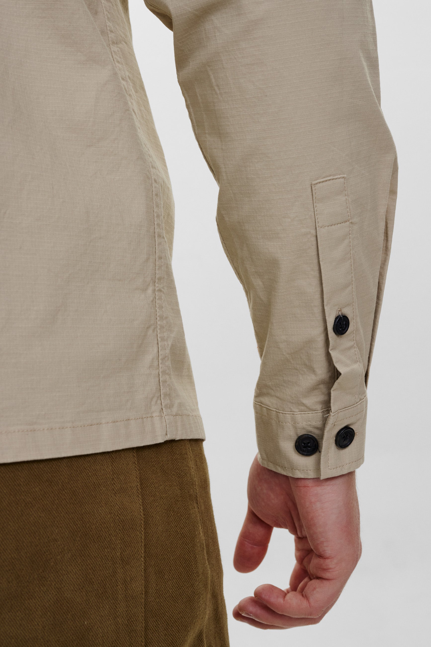 DXNMXRK. DX-espen Overshirt Sand