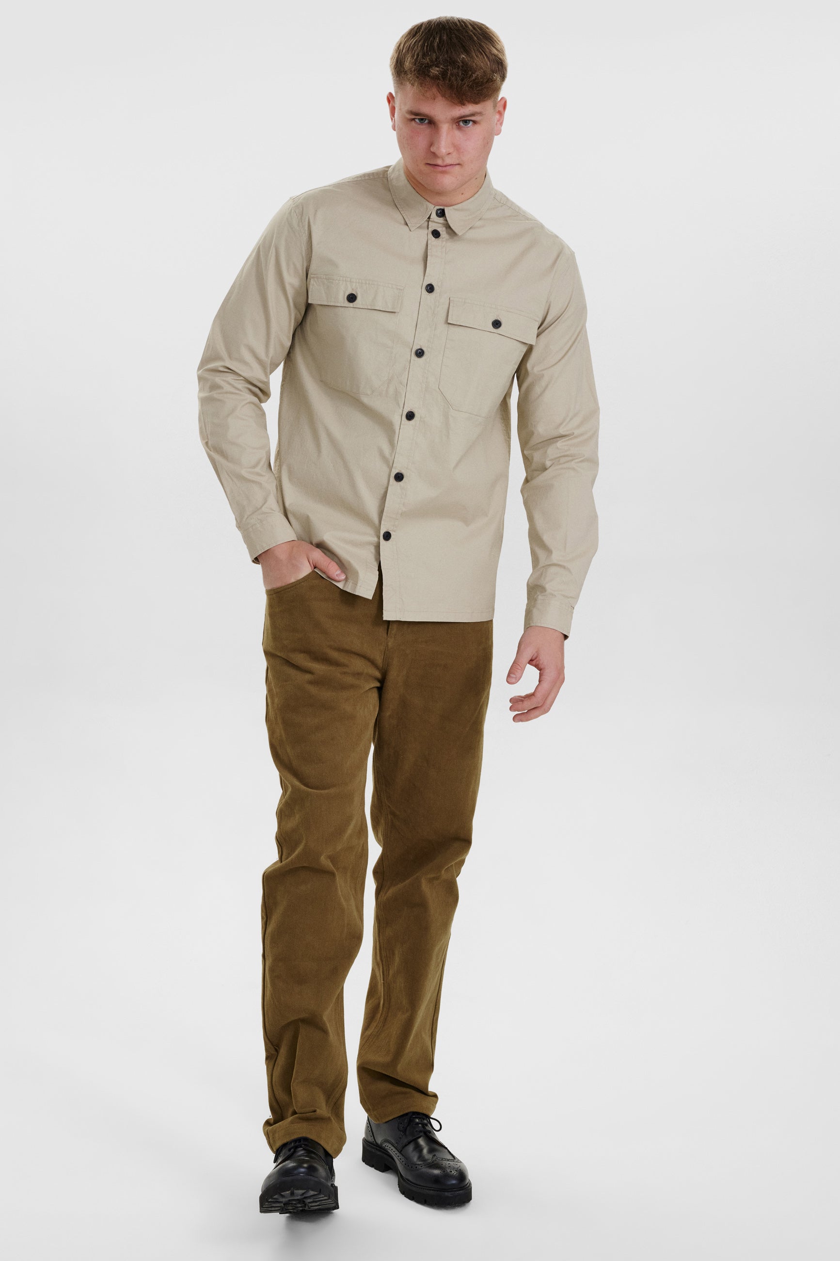 DXNMXRK. DX-espen Overshirt Sand