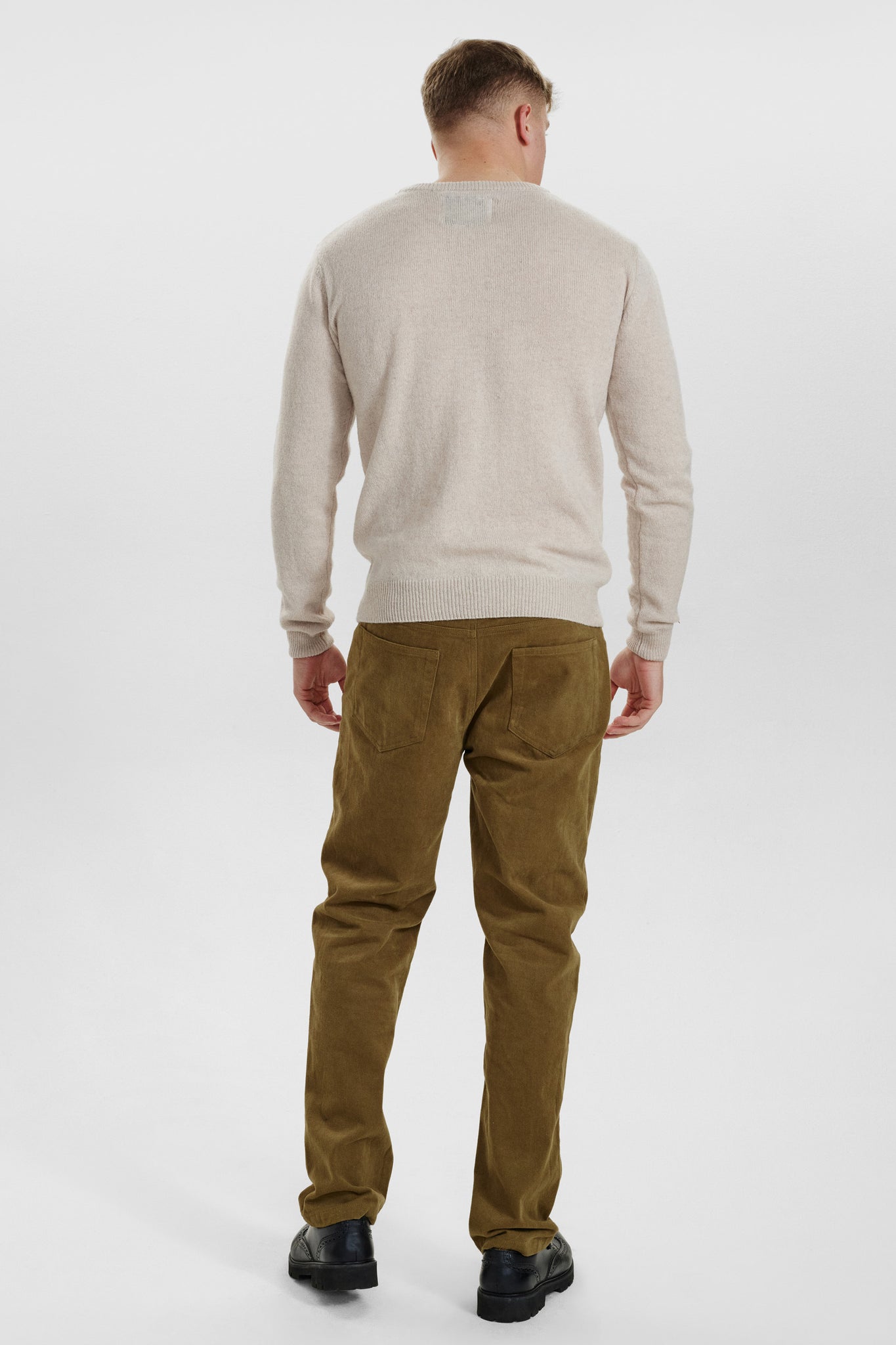 DXNMXRK. Darren Knitwear Beige